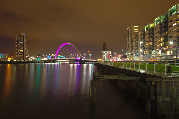 The Clyde at night time